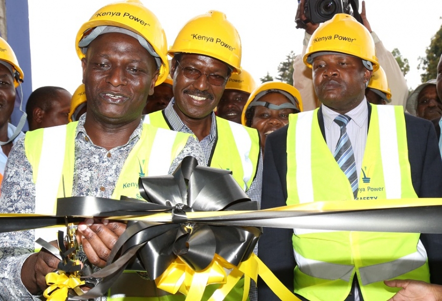 Dr. Chumo accompnied by other officials commissions Chepseon Substation